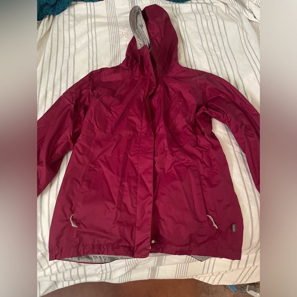 Cabelas rain coat